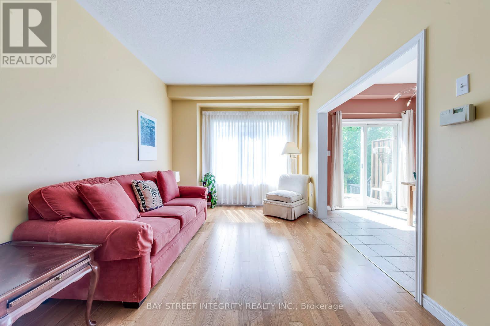 5326 Dryden Avenue, Burlington, Ontario  L7L 6Y7 - Photo 6 - W13144342