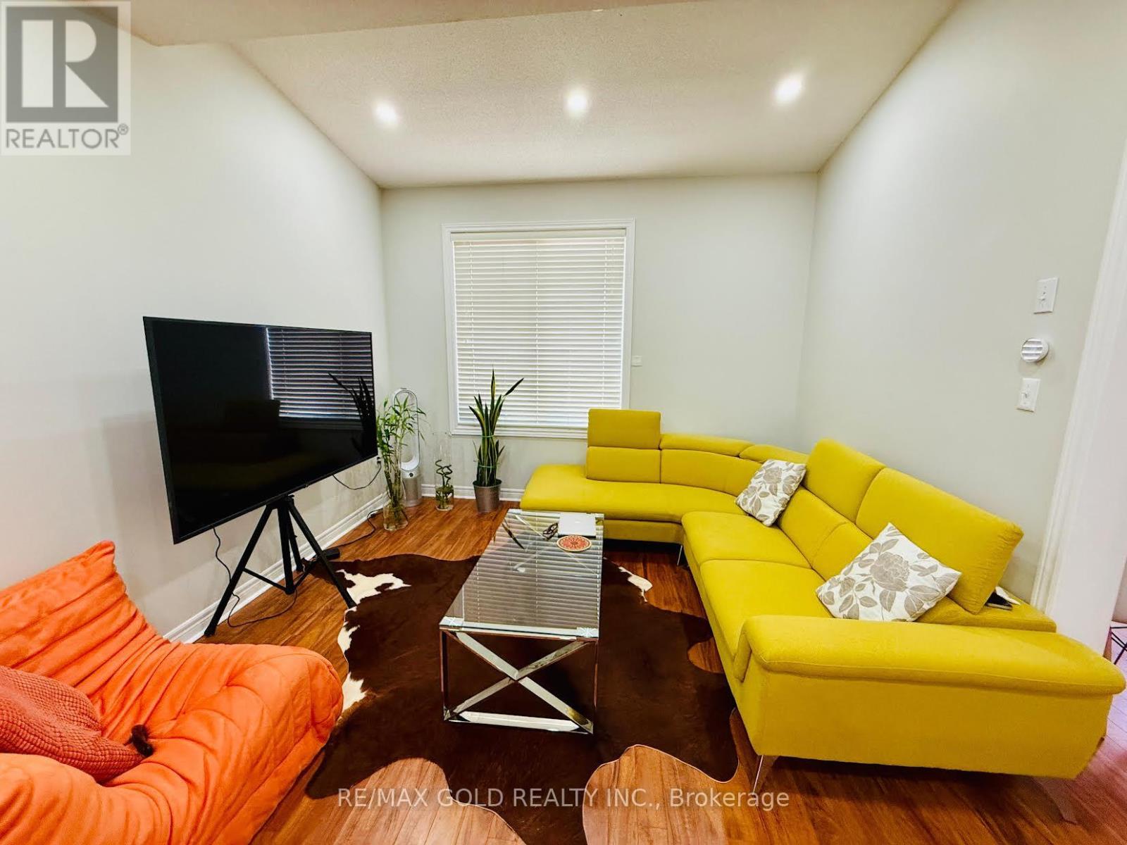 60 Swales Crescent, Brampton, Ontario  L6R 0H7 - Photo 15 - W13144348