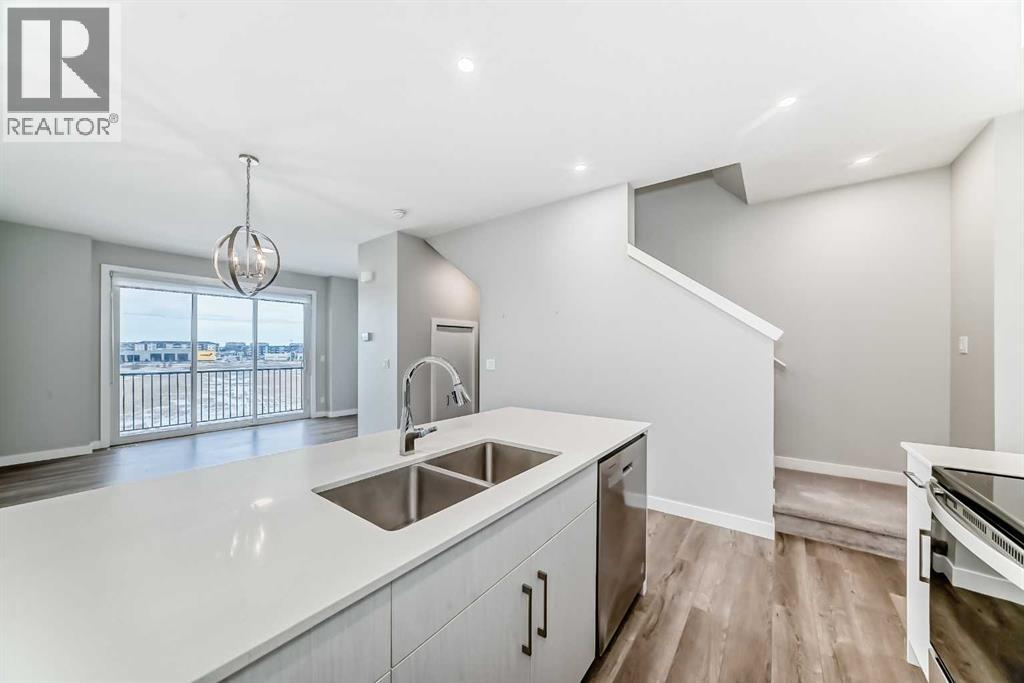 112 Evanscrest Square NW, Calgary, Alberta  T3P 1S2 - Photo 5 - A2287116