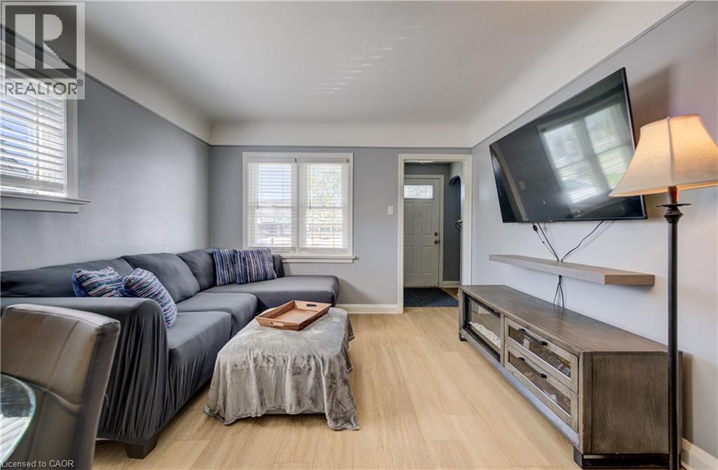 290 Lancaster Street W, Kitchener, Ontario  N2H 4V6 - Photo 5 - 40831174