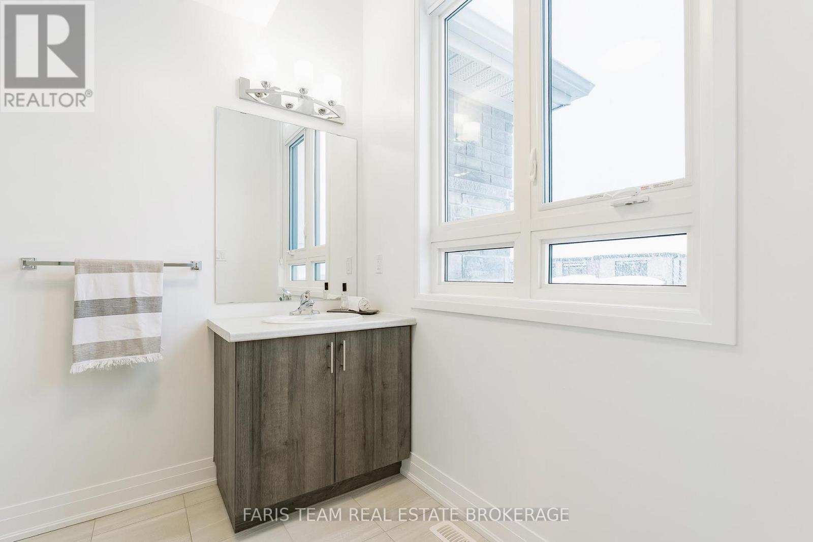 160 Franklin Trail, Barrie, Ontario  L9J 0J1 - Photo 24 - S12938844