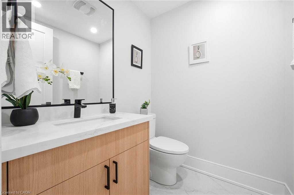 1228 Alexandra Avenue, Mississauga, Ontario  L5E 2A5 - Photo 19 - 40817048