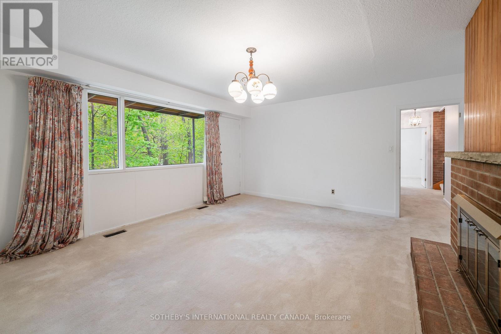 15 Saxony Crescent, Toronto, Ontario  M9P 1S2 - Photo 26 - W13143260