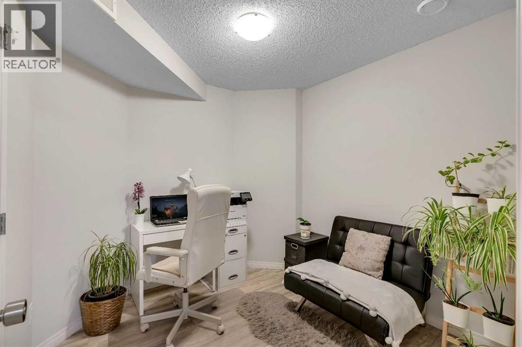 179 Saddlemead Road NE, Calgary, Alberta  T3J 4J3 - Photo 38 - A2290777