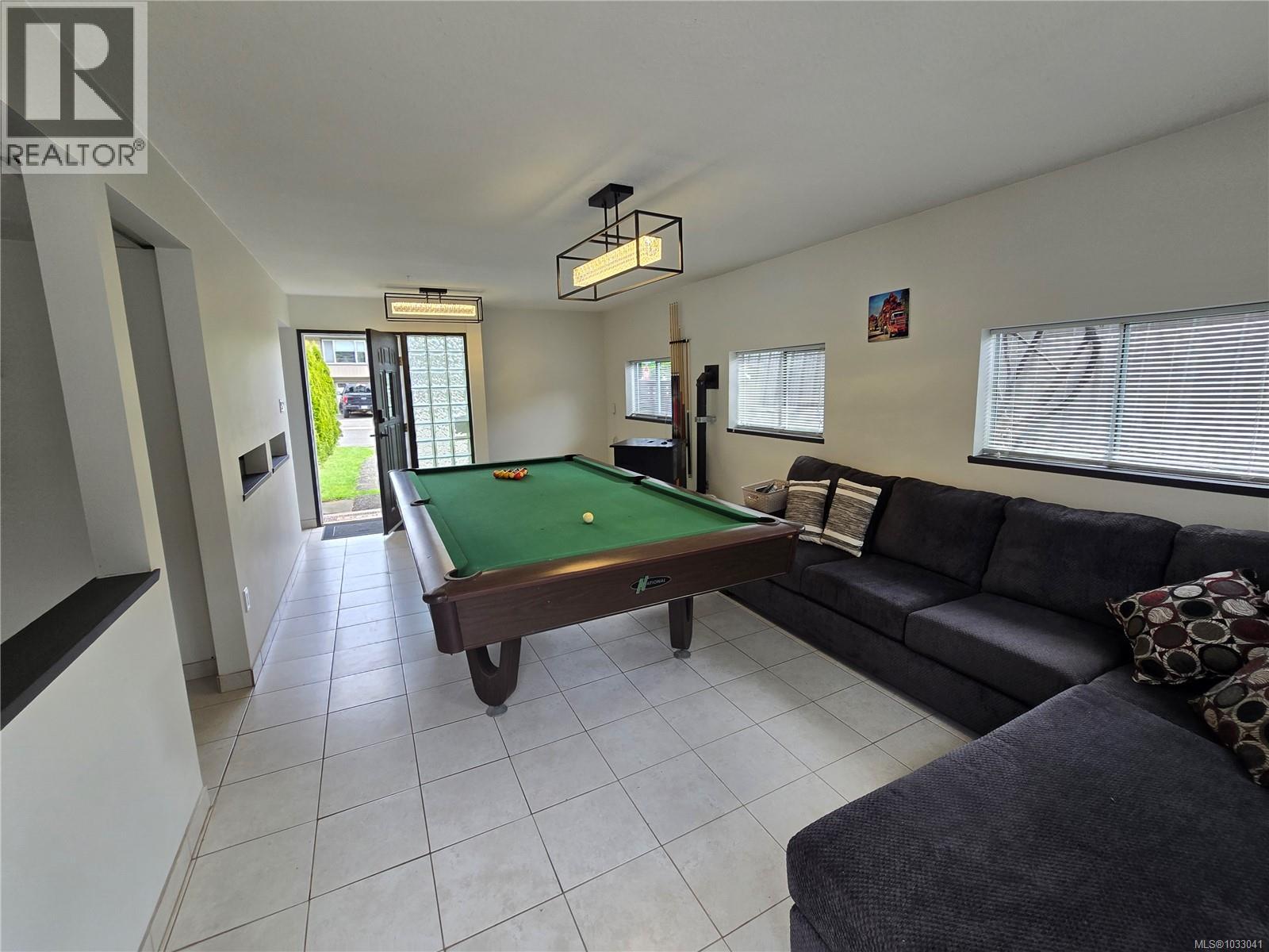 97 Mitchell Rd, Courtenay, British Columbia  V9N 6H1 - Photo 8 - 1033041