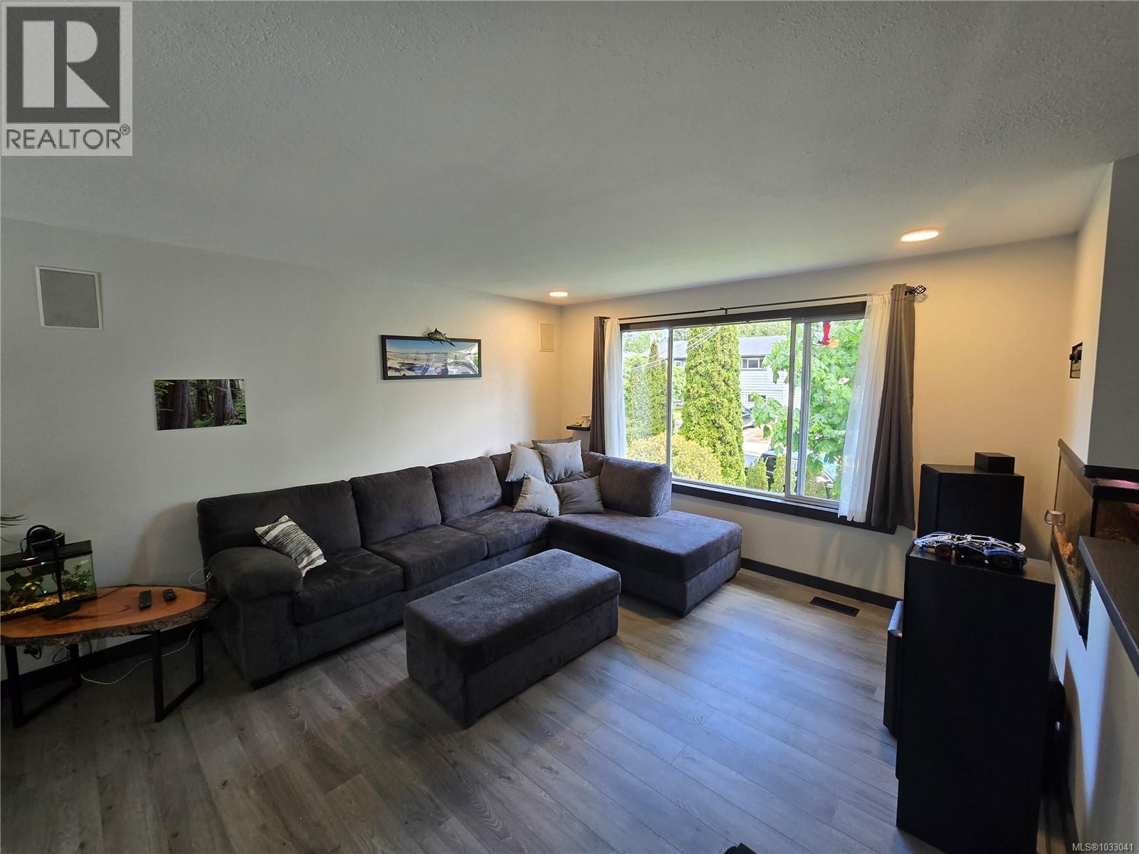 97 Mitchell Rd, Courtenay, British Columbia  V9N 6H1 - Photo 22 - 1033041