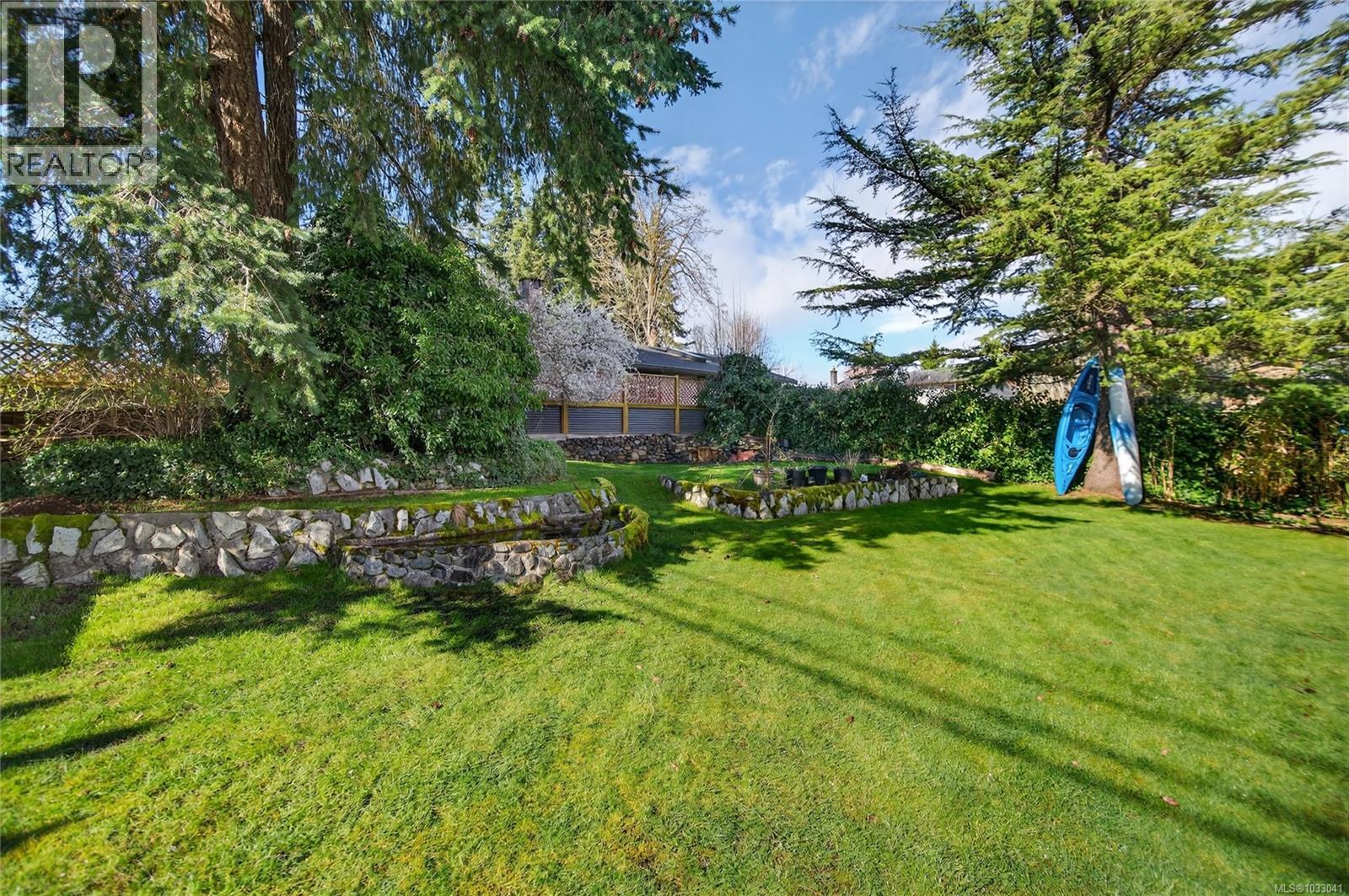 97 Mitchell Rd, Courtenay, British Columbia  V9N 6H1 - Photo 17 - 1033041