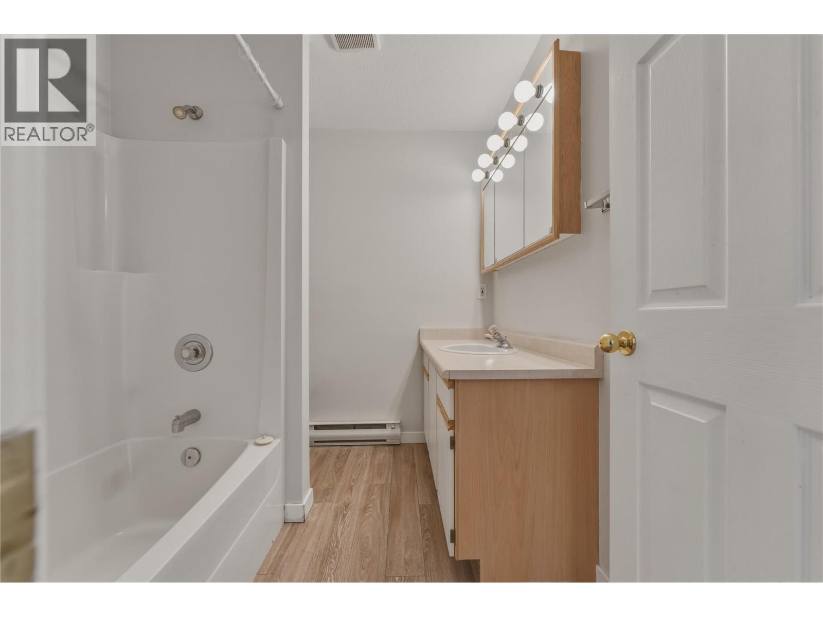 4202 Alexis Park Drive Unit# 105, Vernon, British Columbia  V1T 6H3 - Photo 20 - 10386575