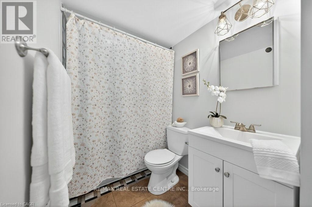 506 - 64 Benton Street, Kitchener, Ontario N2G 4L9 - Photo 9 - X12965260