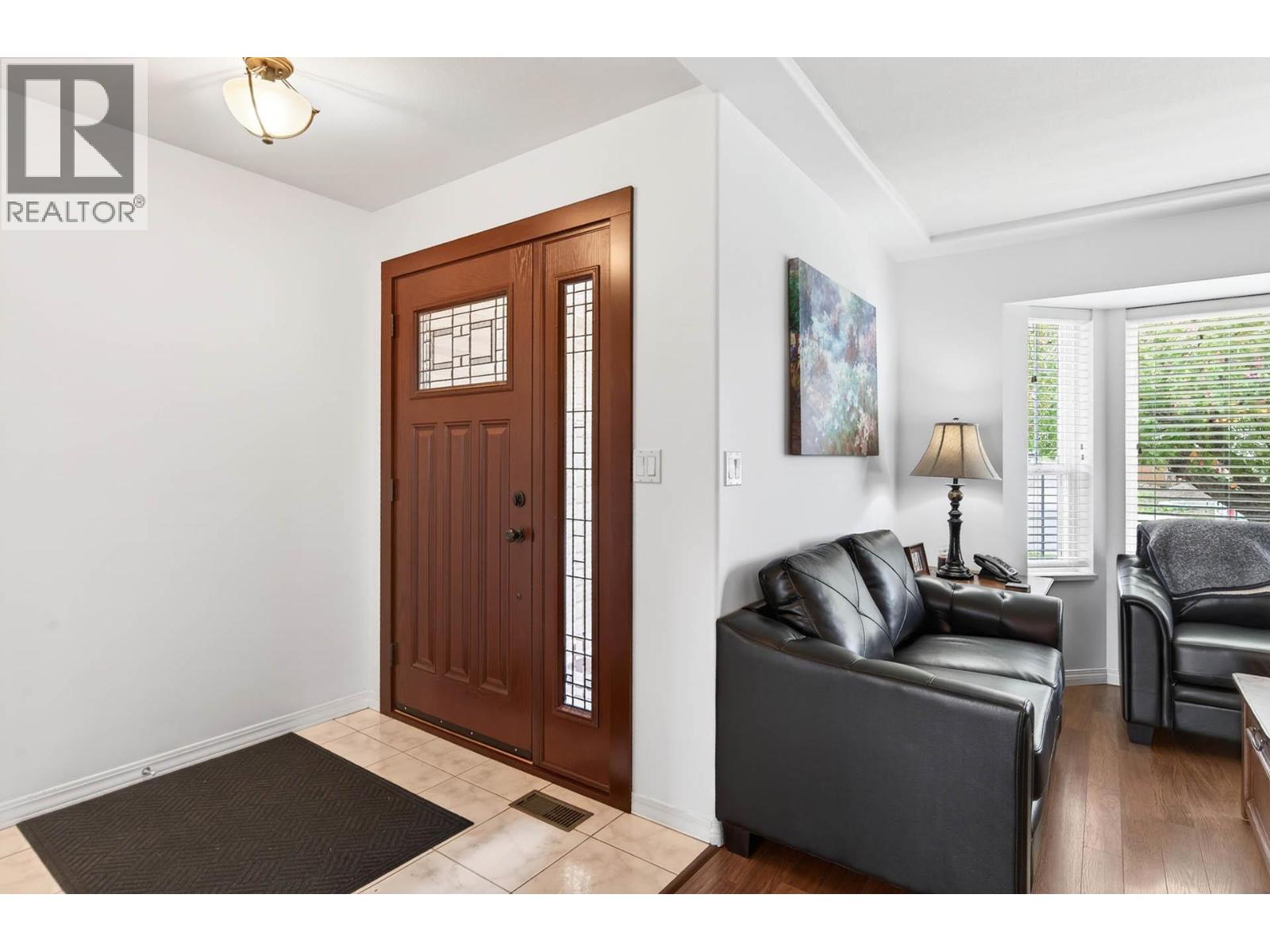 2359 Whitburn Crescent, Kamloops, British Columbia  V1S 1W4 - Photo 3 - 10387233