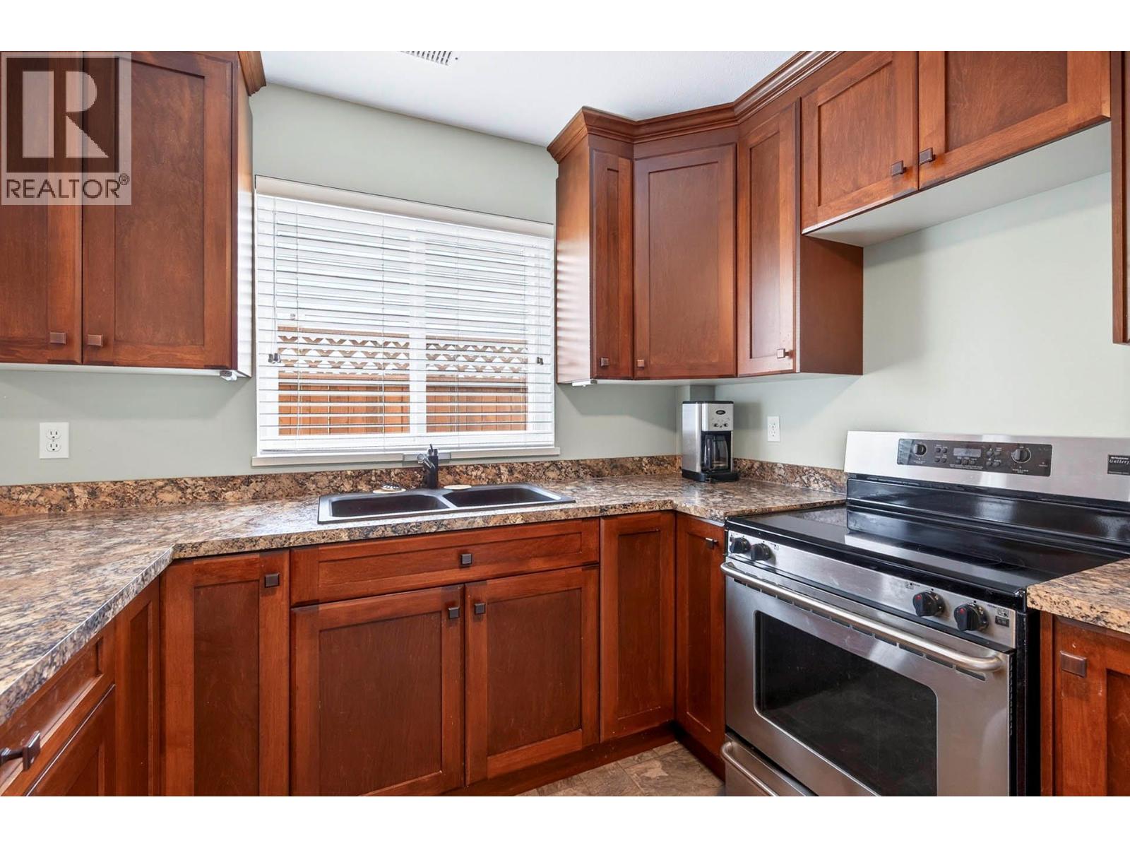 2359 Whitburn Crescent, Kamloops, British Columbia  V1S 1W4 - Photo 30 - 10387233
