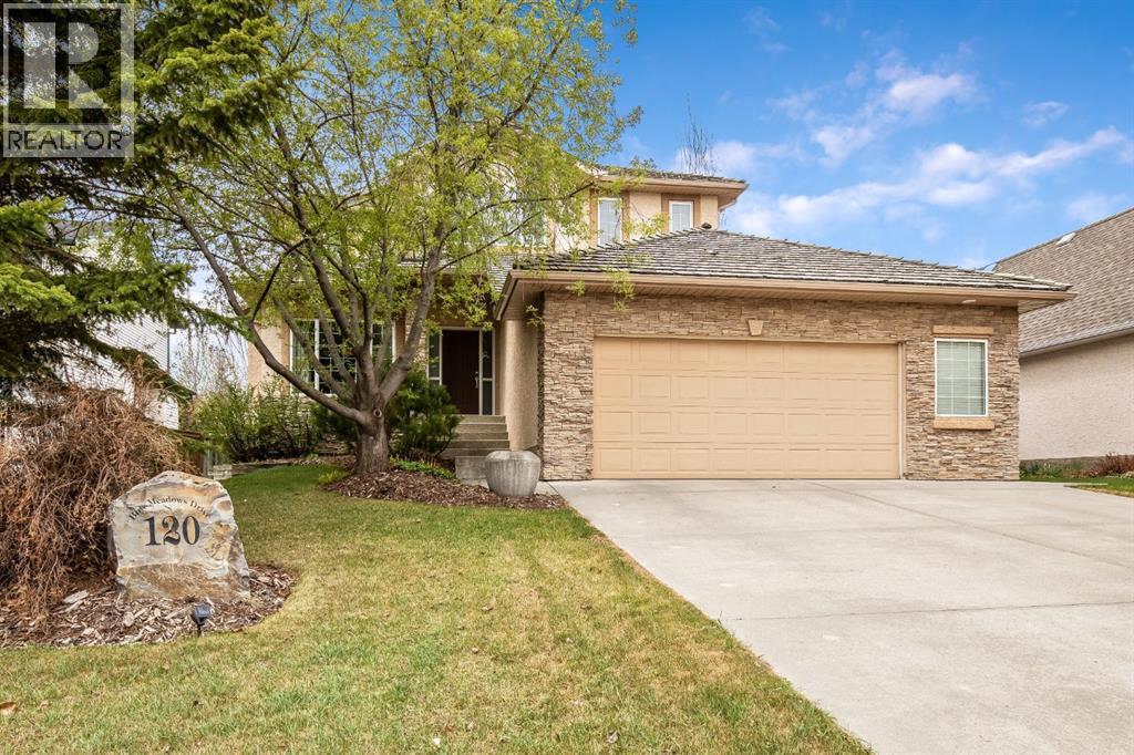 120 Bow Meadows Drive, Cochrane, Alberta