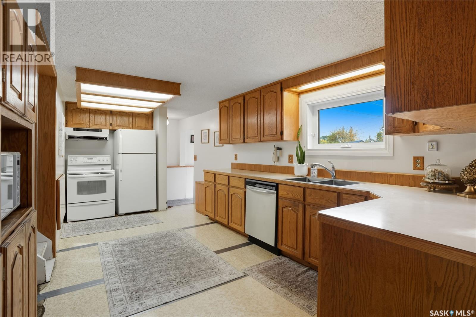 2425 Edgar Street, Regina, Saskatchewan  S4N 3L4 - Photo 11 - SK036390
