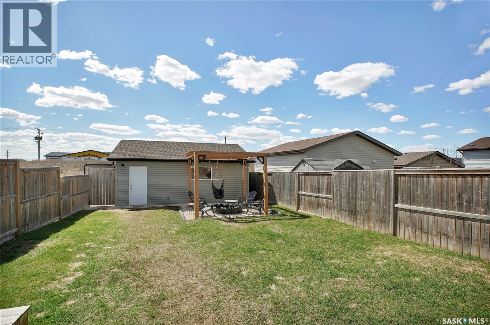 952 Glenview Cove, Martensville, Saskatchewan  S0K 0A2 - Photo 30 - SK036389