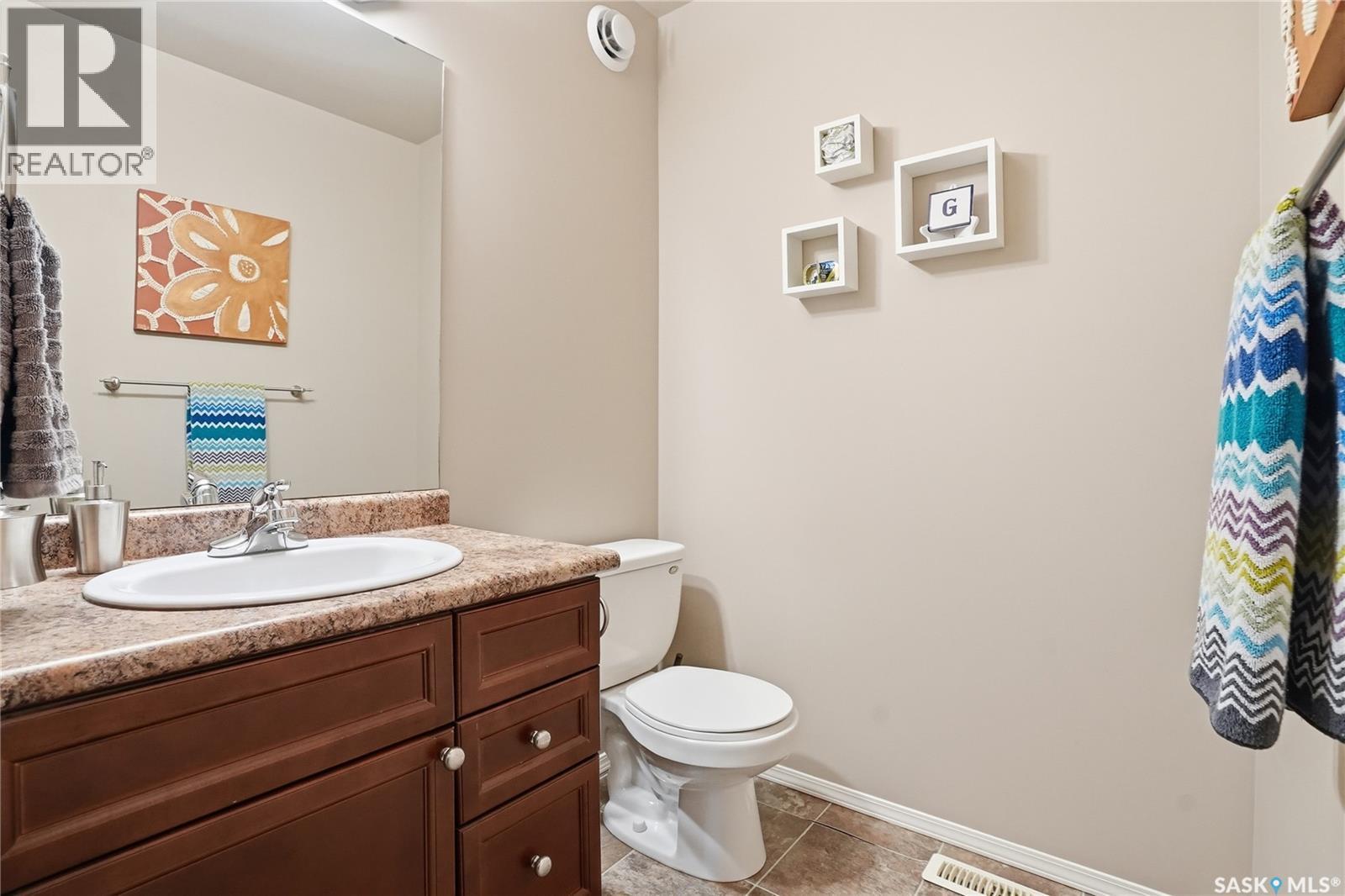 238 Stepney Crescent, Saskatoon, Saskatchewan  S7T 0A1 - Photo 19 - SK036366