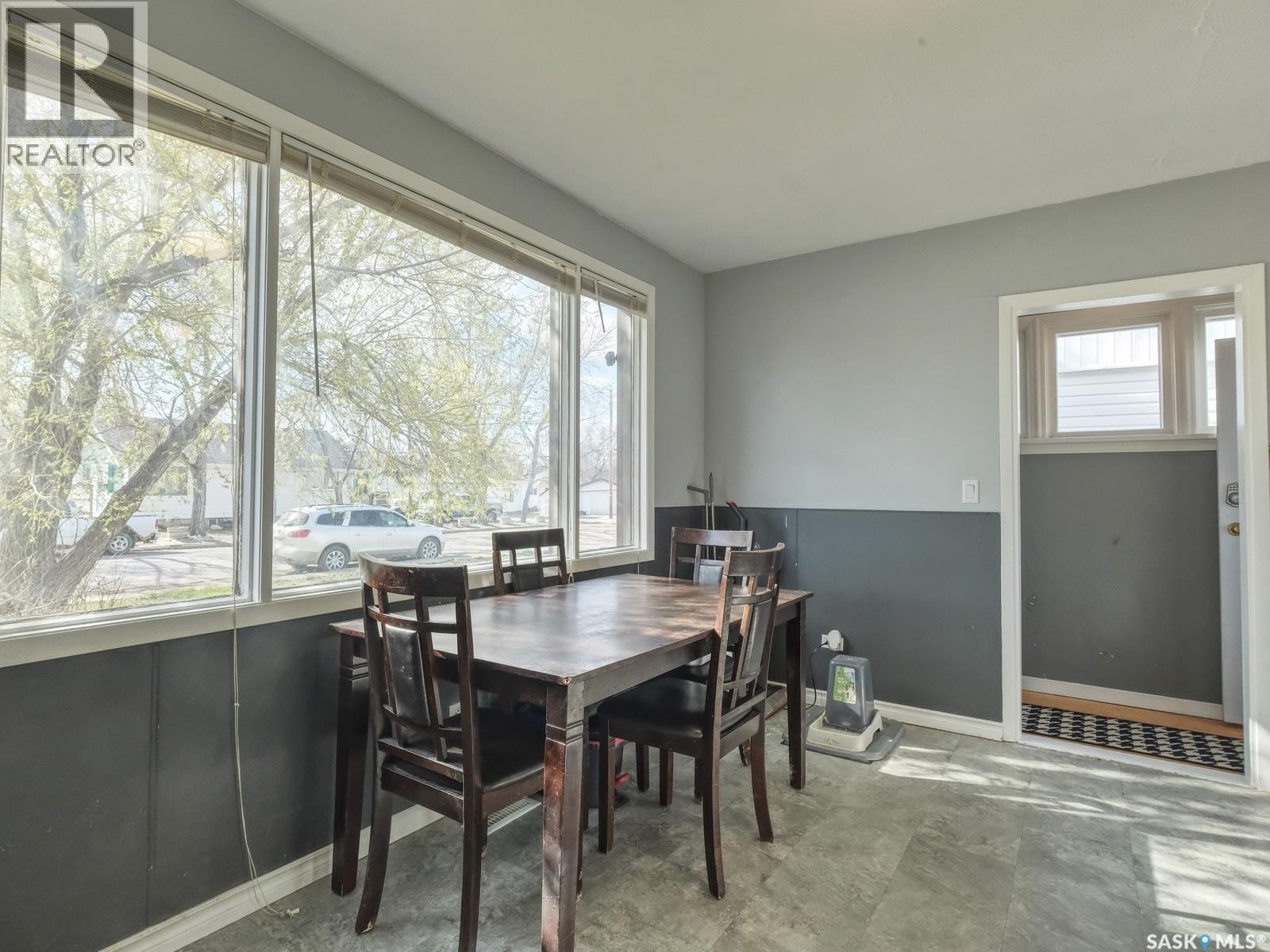 304 Young Street, Rosetown, Saskatchewan  S0L 2V0 - Photo 20 - SK036263