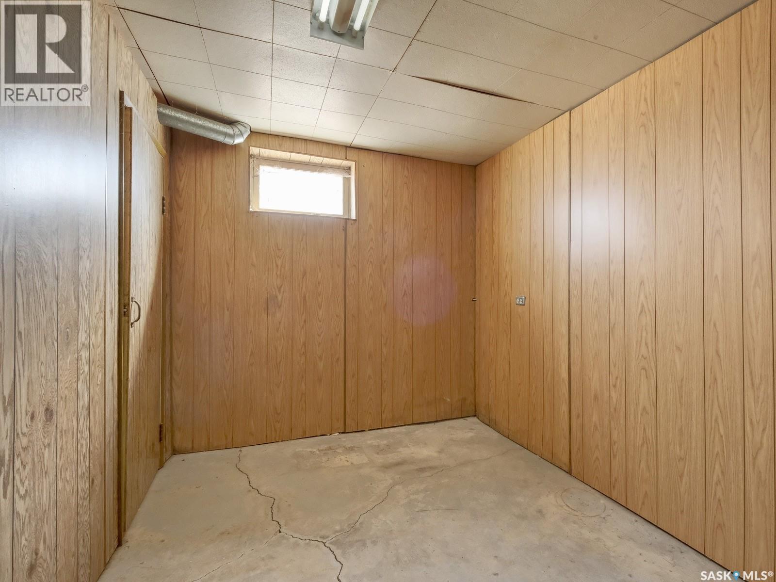 304 Young Street, Rosetown, Saskatchewan  S0L 2V0 - Photo 30 - SK036263