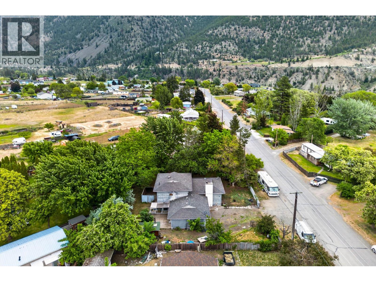 376 Hollywood Crescent, Lillooet, British Columbia  V0K 1V0 - Photo 3 - 10387946