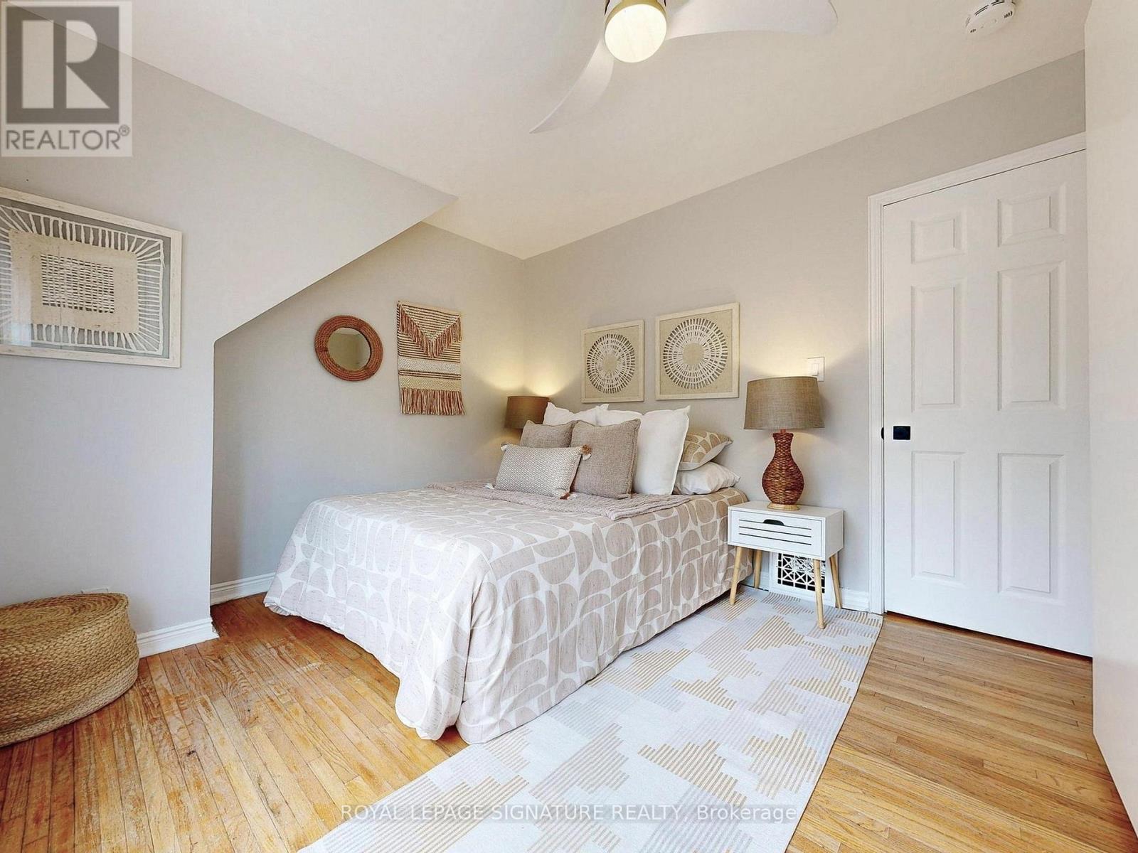 117 Burgess Avenue, Toronto, Ontario  M4E 1X3 - Photo 16 - E13143644