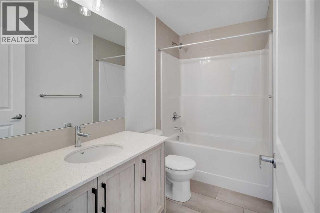 541 Bayview Street Sw, Airdrie, Alberta  T4B 5M4 - Photo 38 - A2311441
