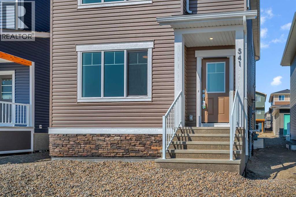 541 Bayview Street Sw, Airdrie, Alberta  T4B 5M4 - Photo 5 - A2311441