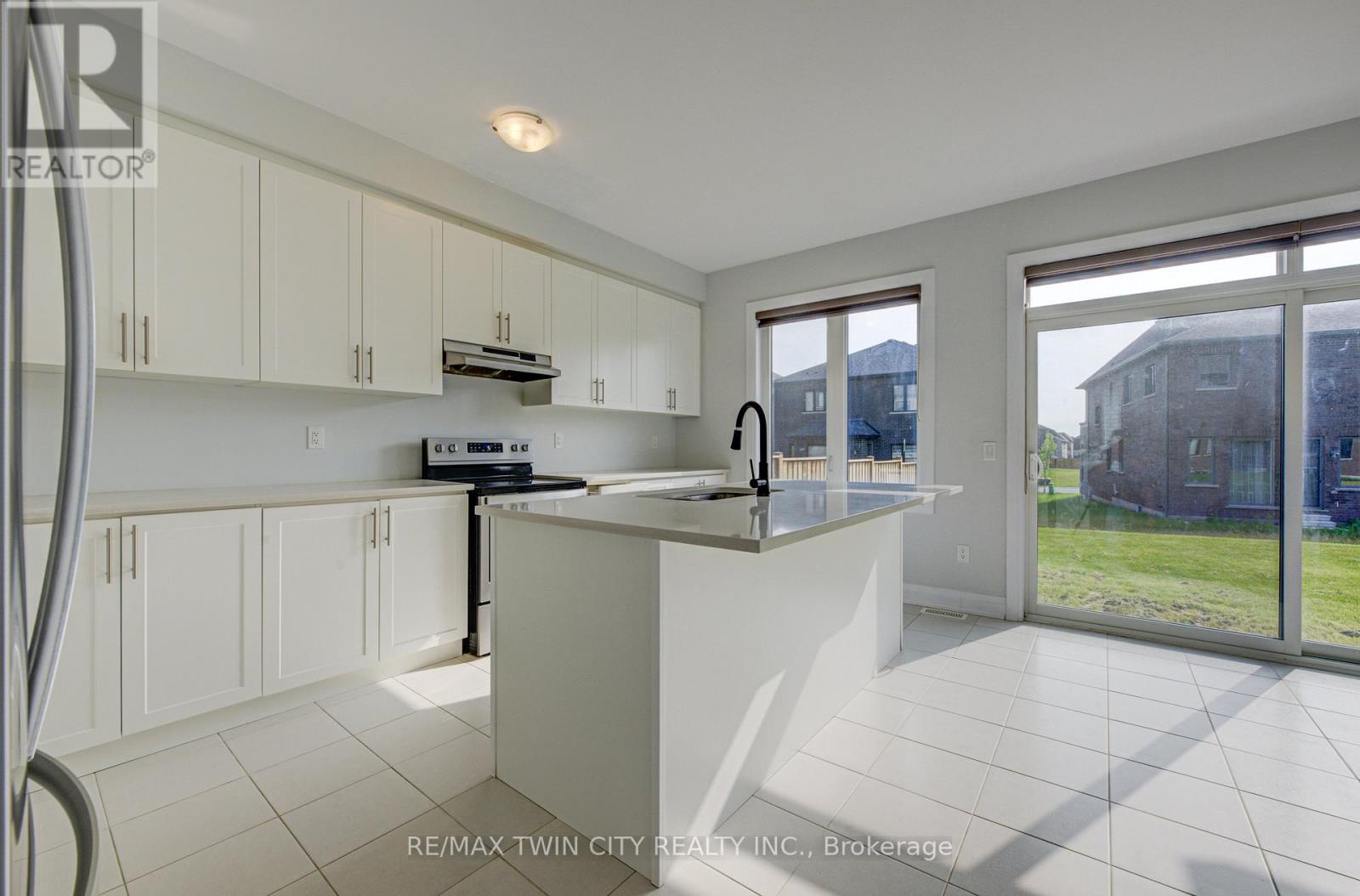 767 Queenston Boulevard, Woodstock, Ontario  N4T 0T1 - Photo 14 - X13144088