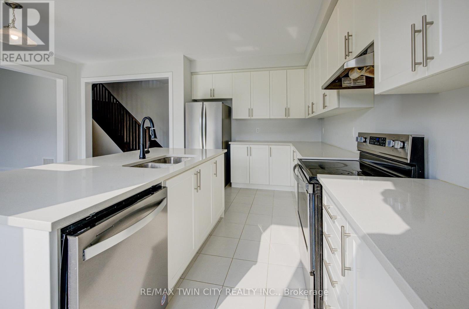767 Queenston Boulevard, Woodstock, Ontario  N4T 0T1 - Photo 16 - X13144088
