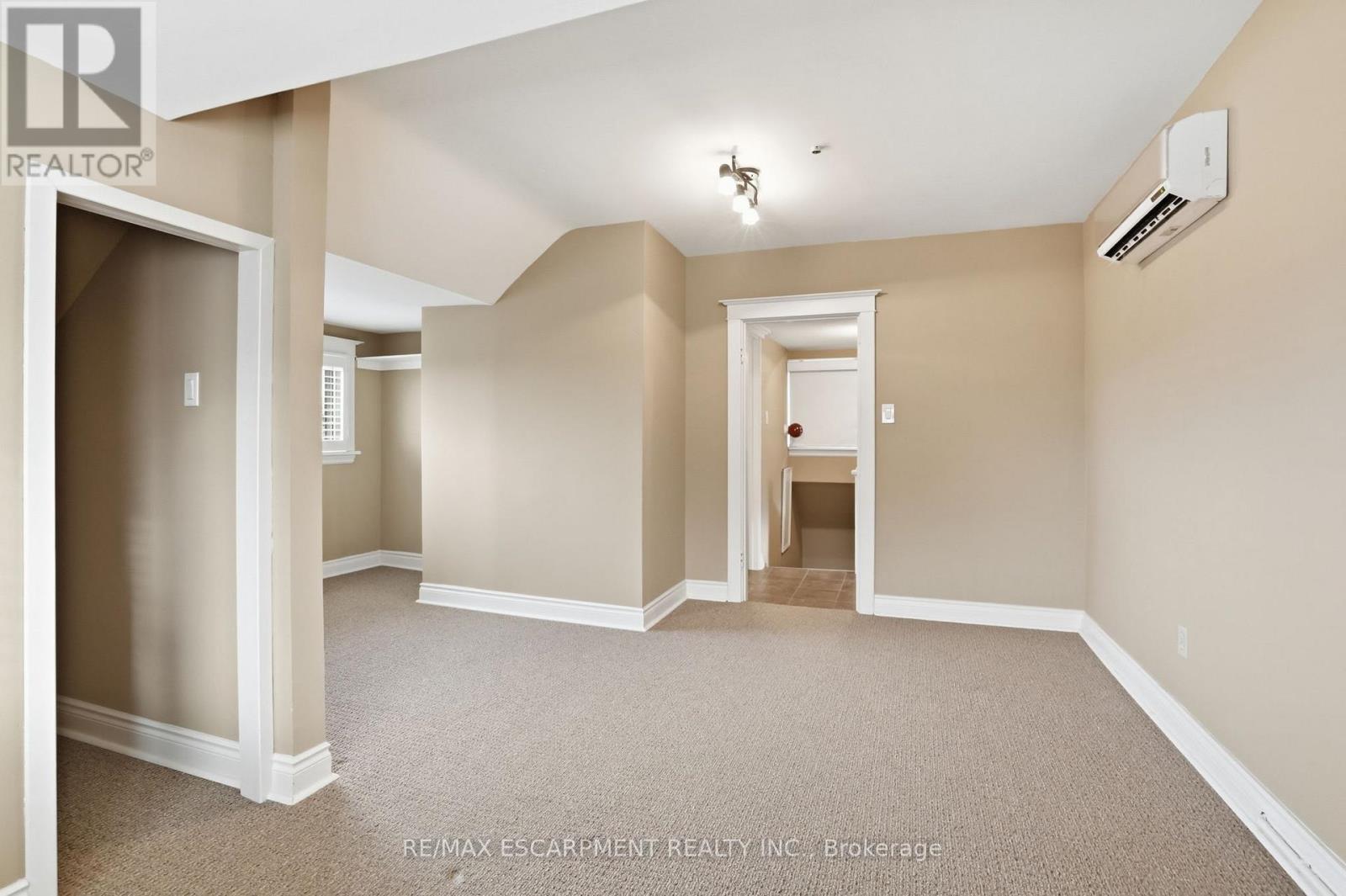 826 Main Street E, Hamilton, Ontario L8M 1L6 - Photo 28 - X13144102