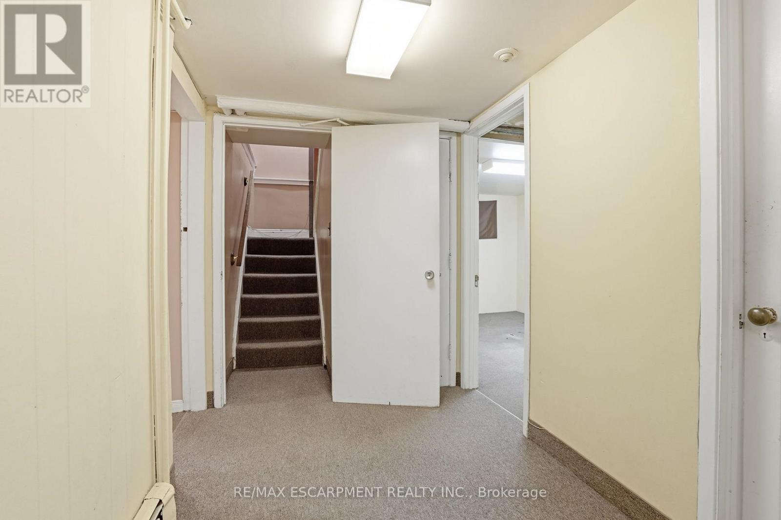 826 Main Street E, Hamilton, Ontario L8M 1L6 - Photo 32 - X13144102