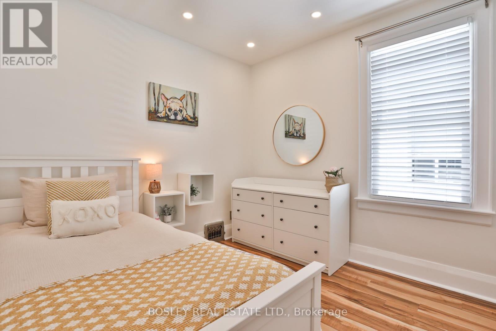 636 Glebeholme Boulevard, Toronto, Ontario  M4C 1V6 - Photo 24 - E13143960