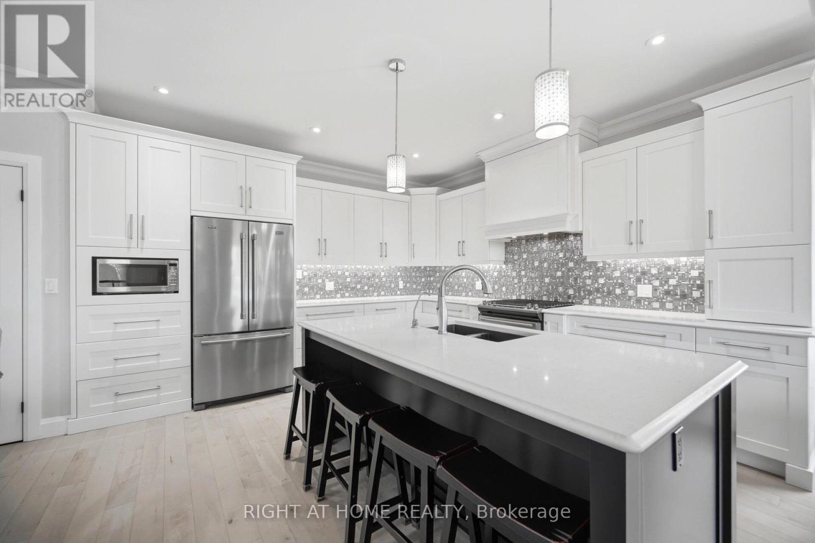 128 St. Michael's Street, Norfolk, Ontario  N4B 0A3 - Photo 15 - X13144138