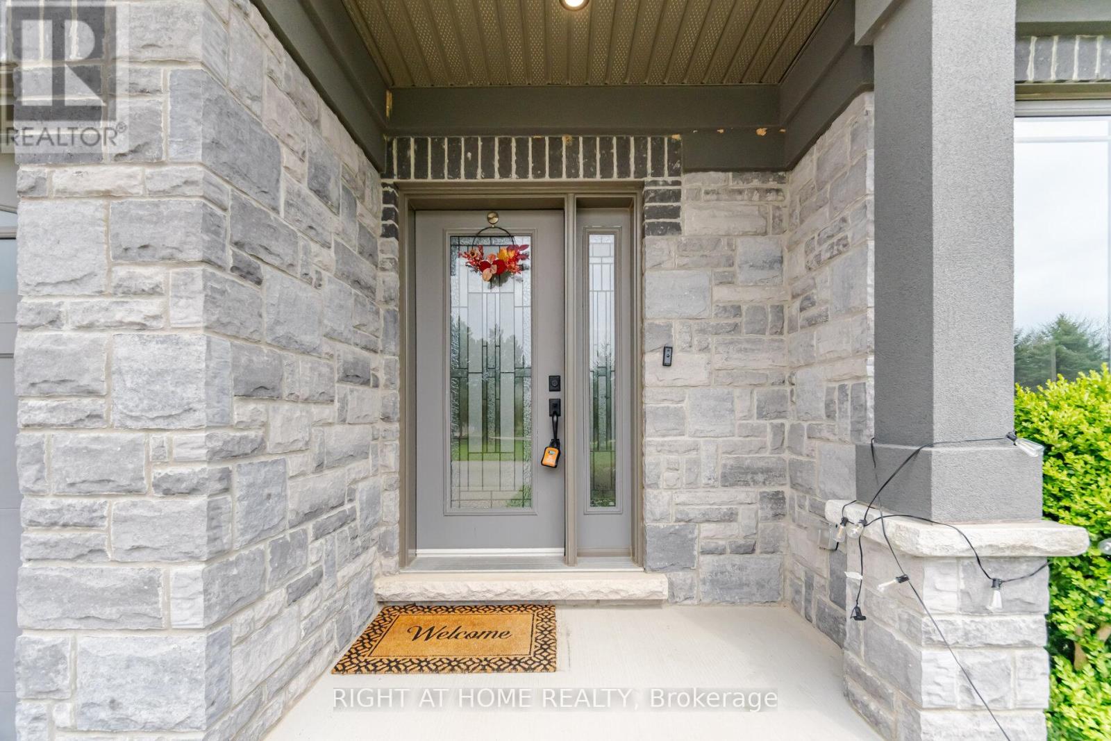 128 St. Michael's Street, Norfolk, Ontario  N4B 0A3 - Photo 7 - X13144138