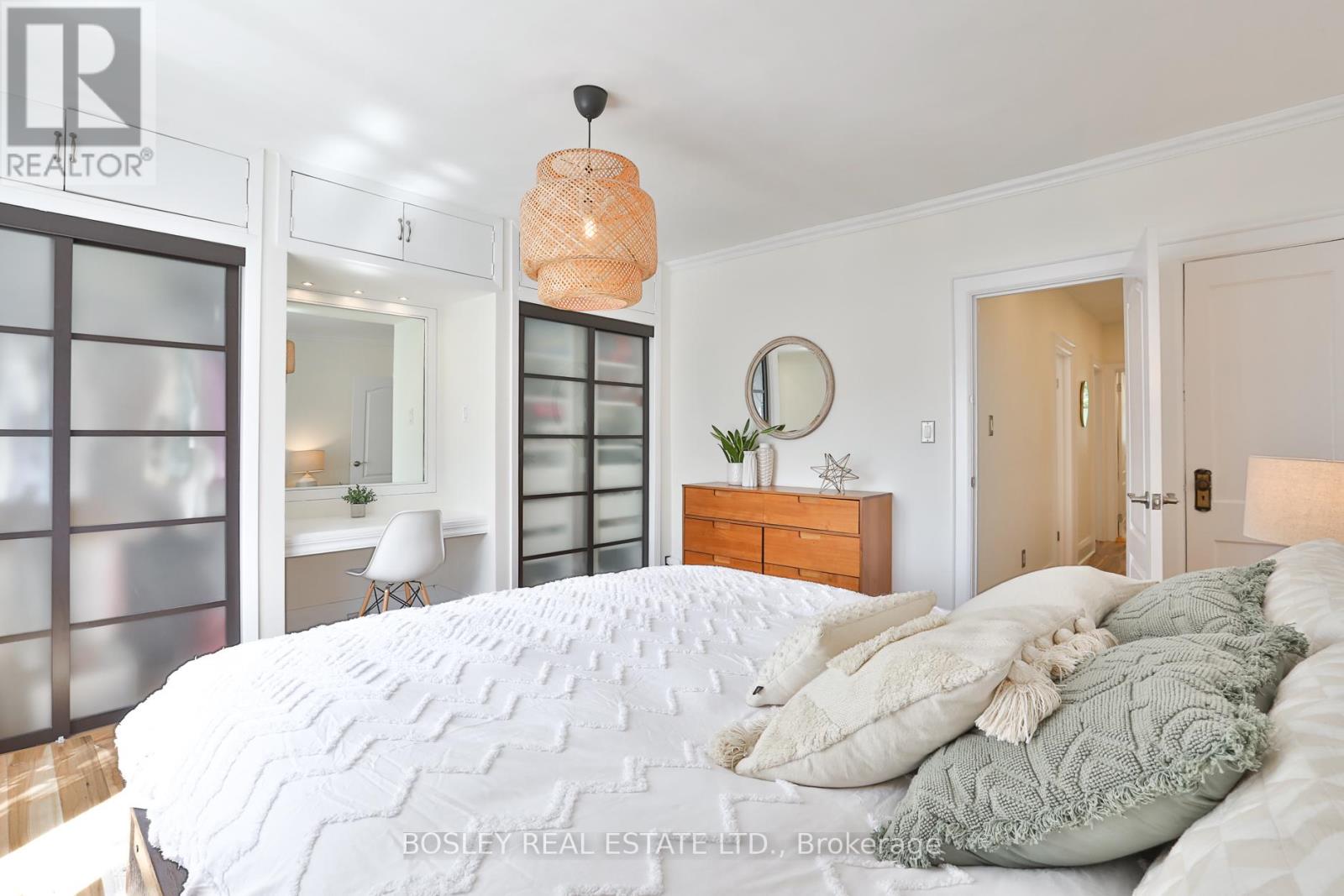 636 Glebeholme Boulevard, Toronto, Ontario  M4C 1V6 - Photo 28 - E13143960