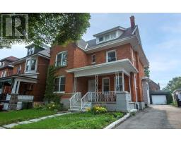 49 FAIRLEIGH AVENUE S, Hamilton, Ontario