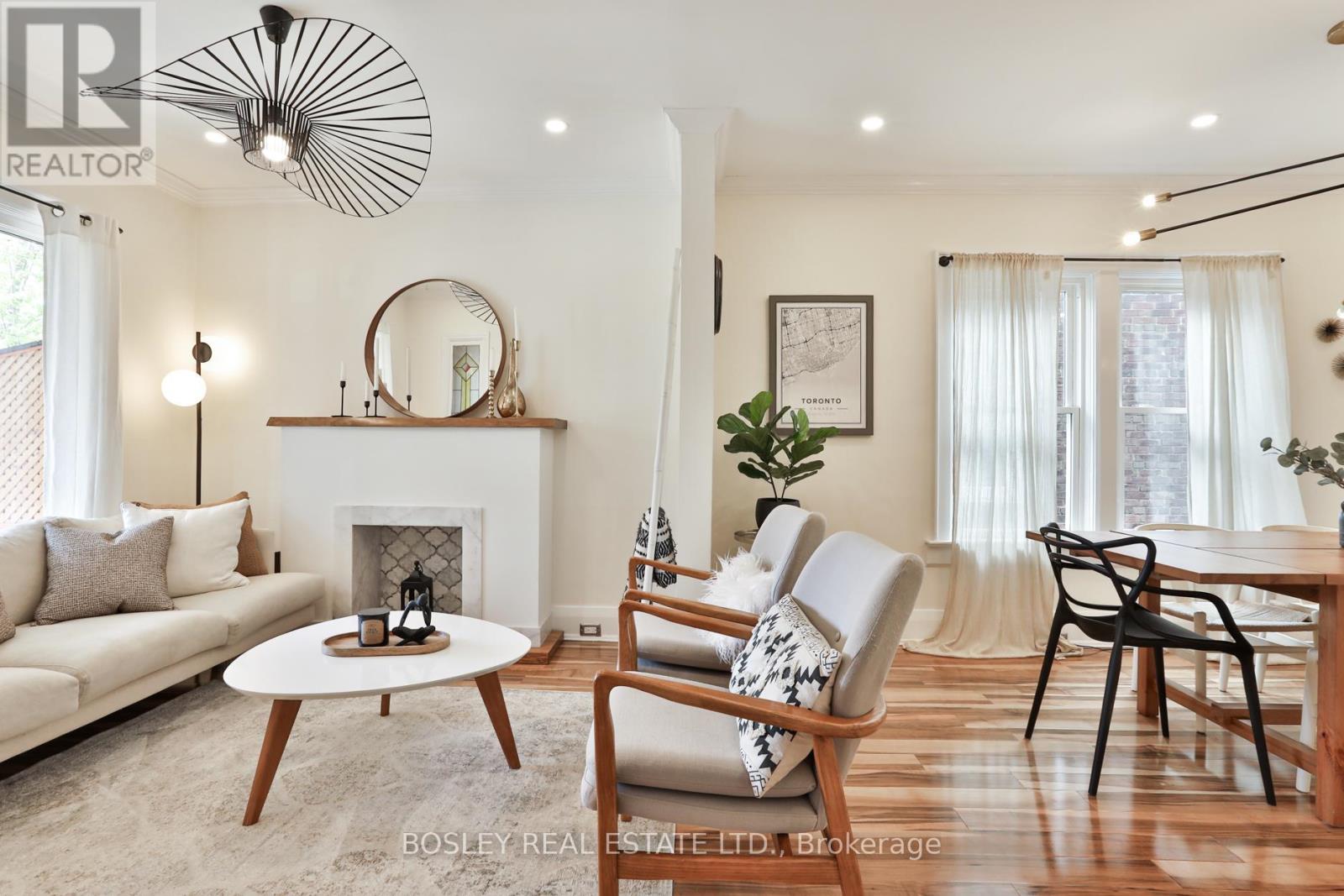 636 Glebeholme Boulevard, Toronto, Ontario  M4C 1V6 - Photo 6 - E13143960