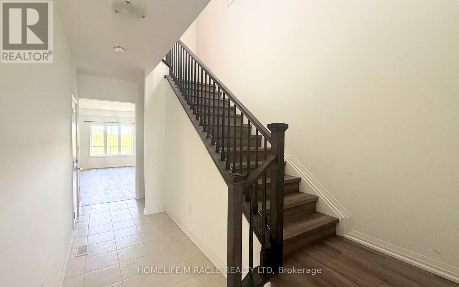 79 Alicia Crescent, Thorold, Ontario  L2V 0M1 - Photo 8 - X13144212