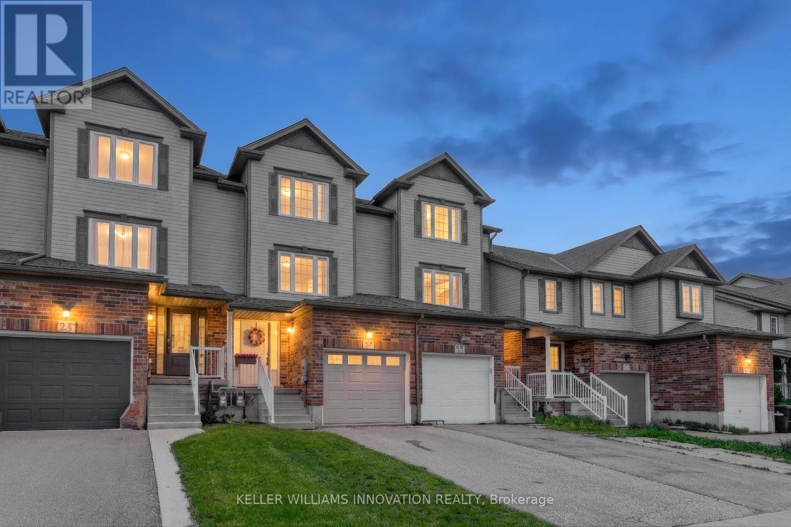 27 Madeleine Street, Kitchener, Ontario  N2R 1V5 - Photo 3 - X13144236