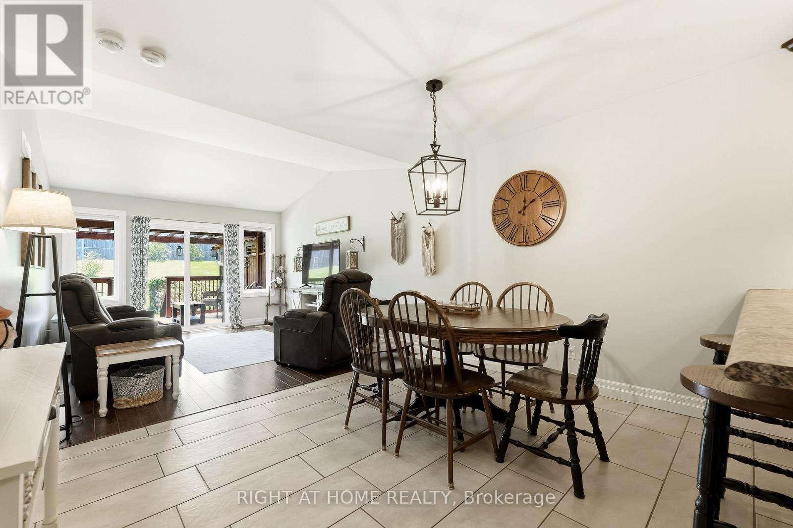 61 Aspen Drive, Quinte West, Ontario  K8V 0E2 - Photo 10 - X13144256