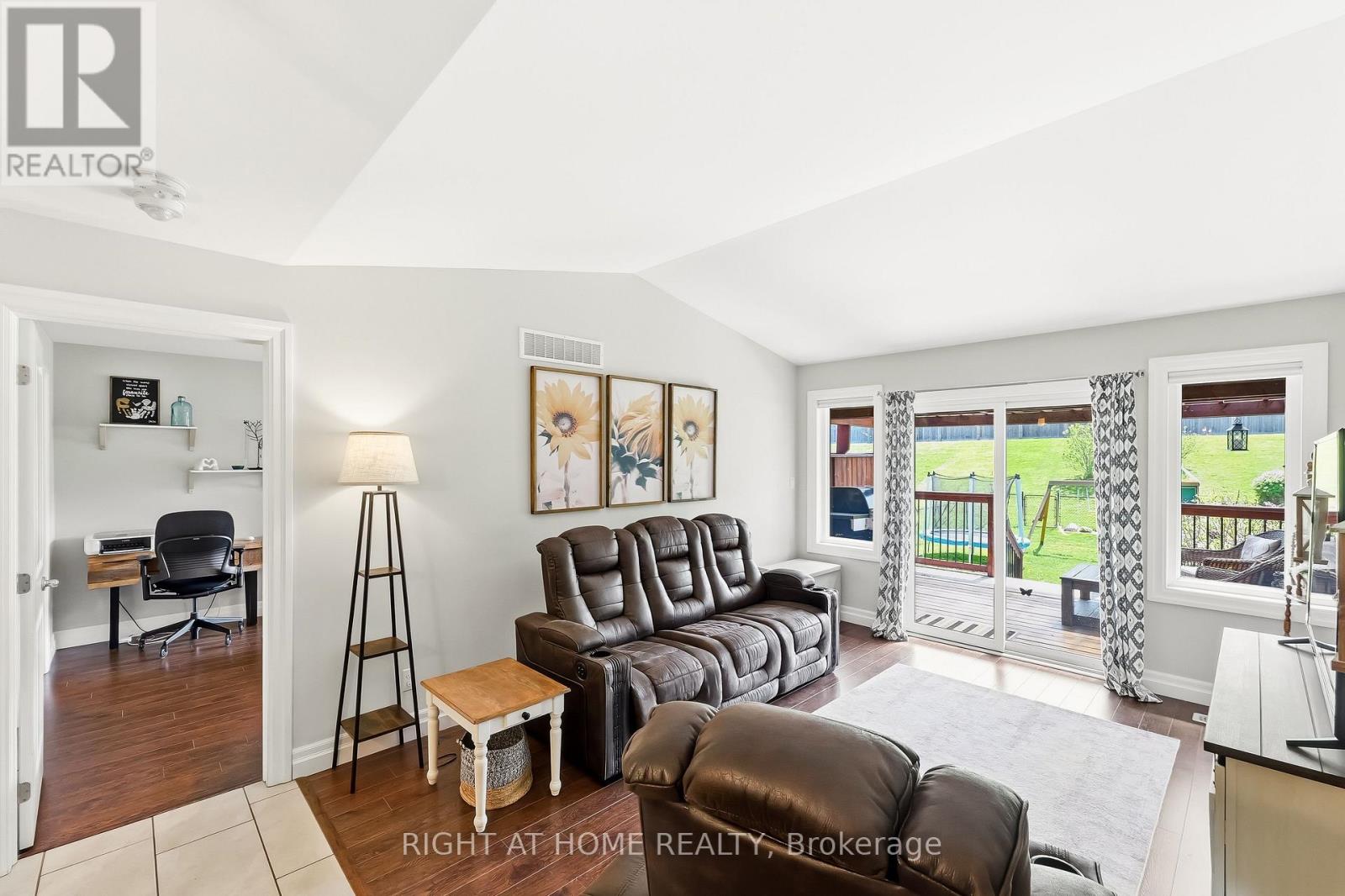 61 Aspen Drive, Quinte West, Ontario  K8V 0E2 - Photo 15 - X13144256