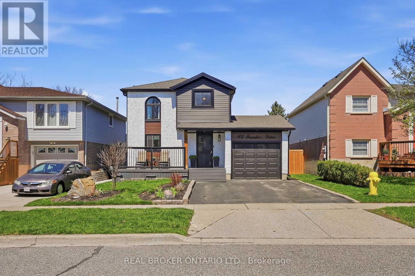 102 Ironstone Drive, Cambridge, Ontario  N1P 1A4 - Photo 2 - X13144286