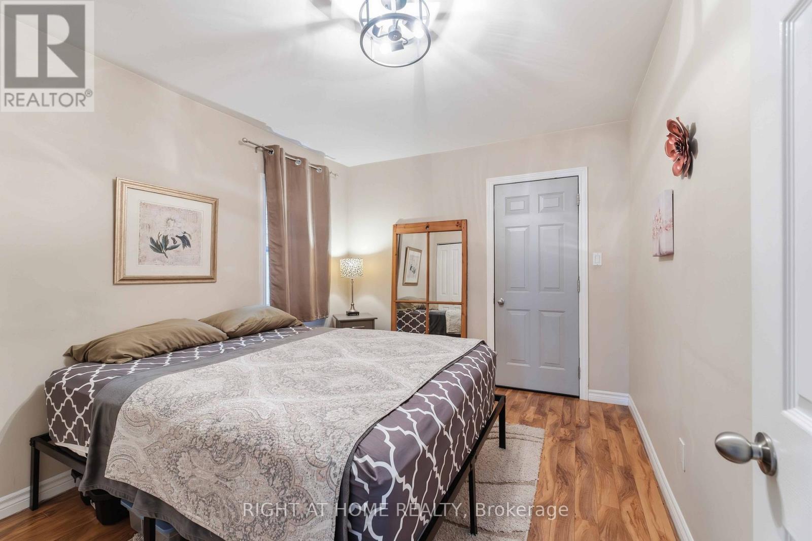 74 Province Street N, Hamilton, Ontario  L8H 4H6 - Photo 19 - X13144366