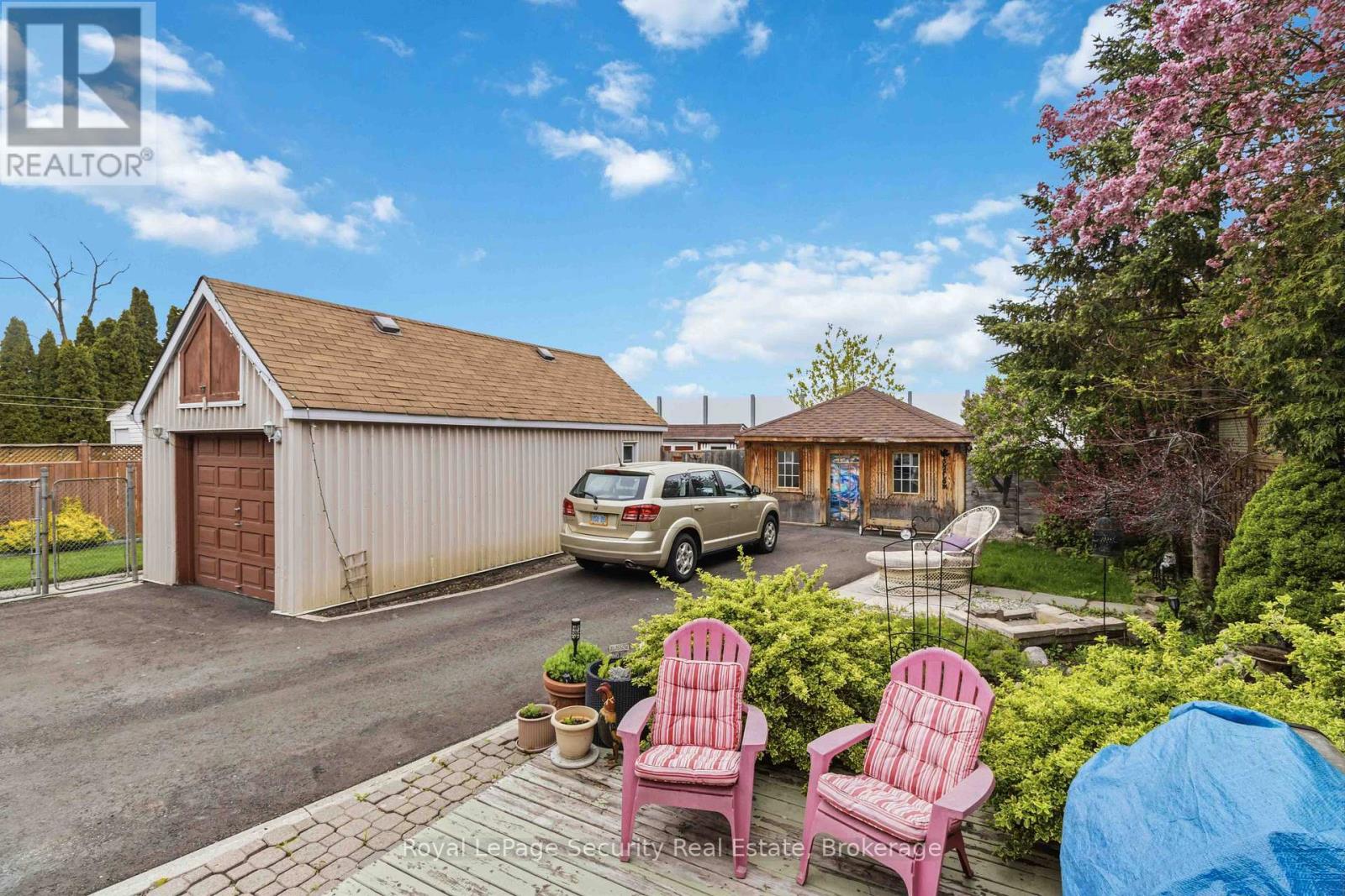 27 Holley Avenue, Toronto, Ontario  M9N 2C4 - Photo 37 - W13142928