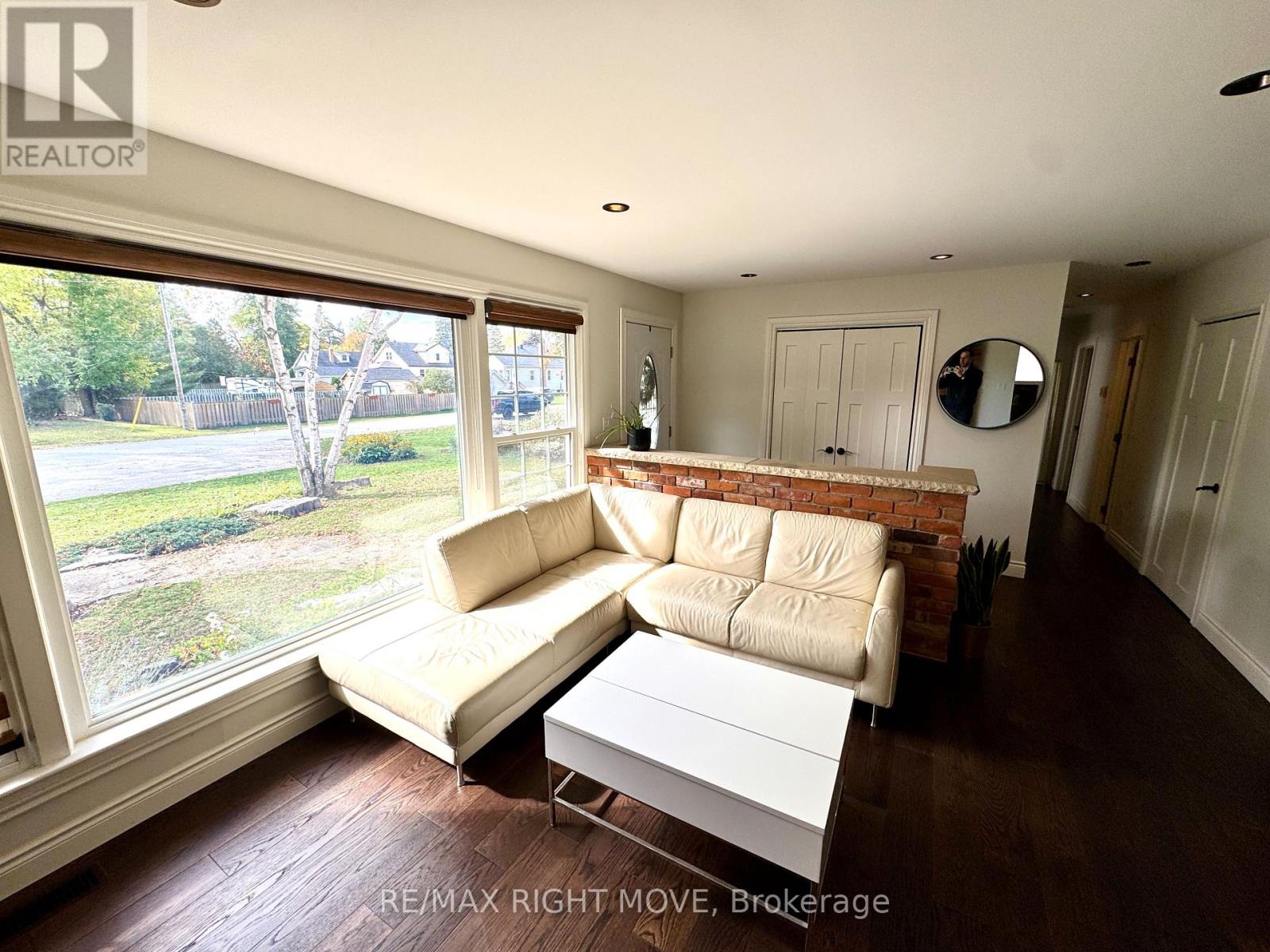 234 Oak Street, Clearview, Ontario  L0M 1S0 - Photo 11 - S13142562