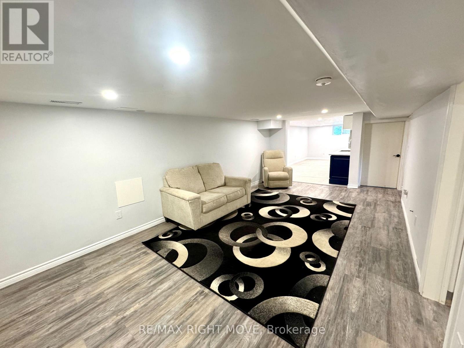 234 Oak Street, Clearview, Ontario  L0M 1S0 - Photo 48 - S13142562