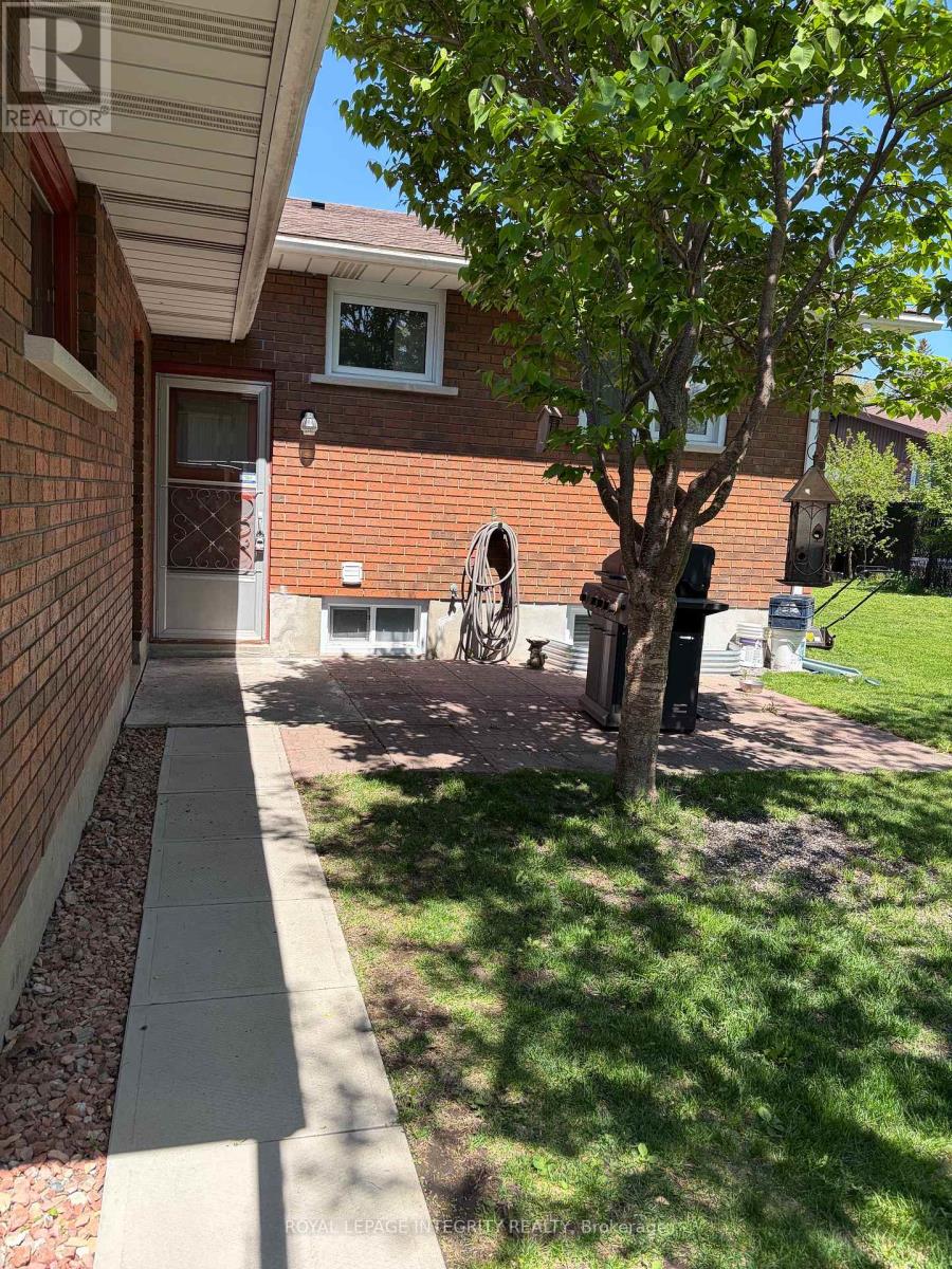 B - 2175 MARTHA AVENUE, Ottawa, Ontario
