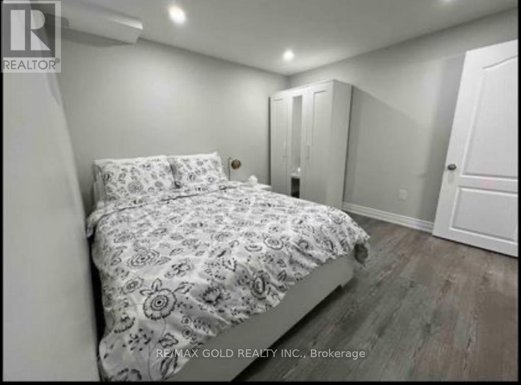 60 Swales Crescent, Brampton, Ontario  L6R 0H7 - Photo 22 - W13144348