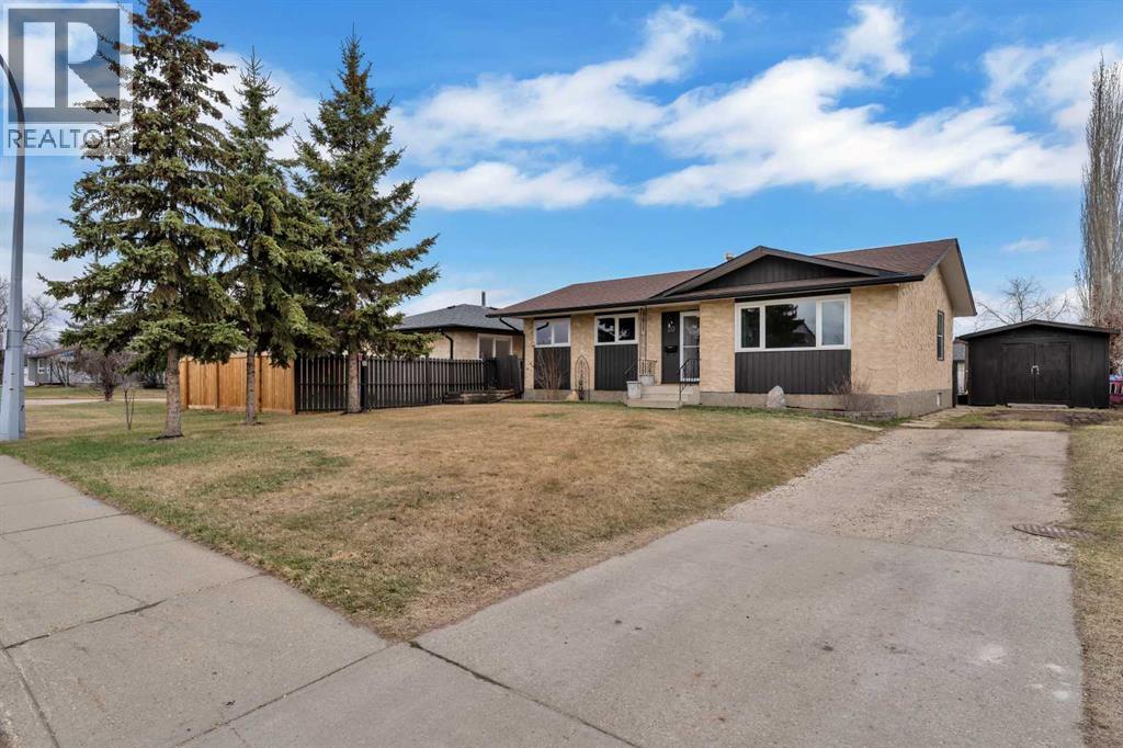 20 Caledonia Drive, Leduc, Alberta  T9E 6C6 - Photo 2 - A2307927