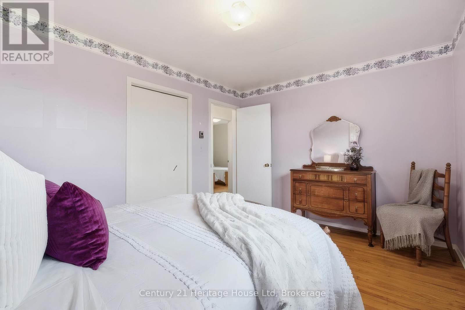 49 Vanier Drive, Guelph, Ontario  N1G 2K9 - Photo 23 - X13144428