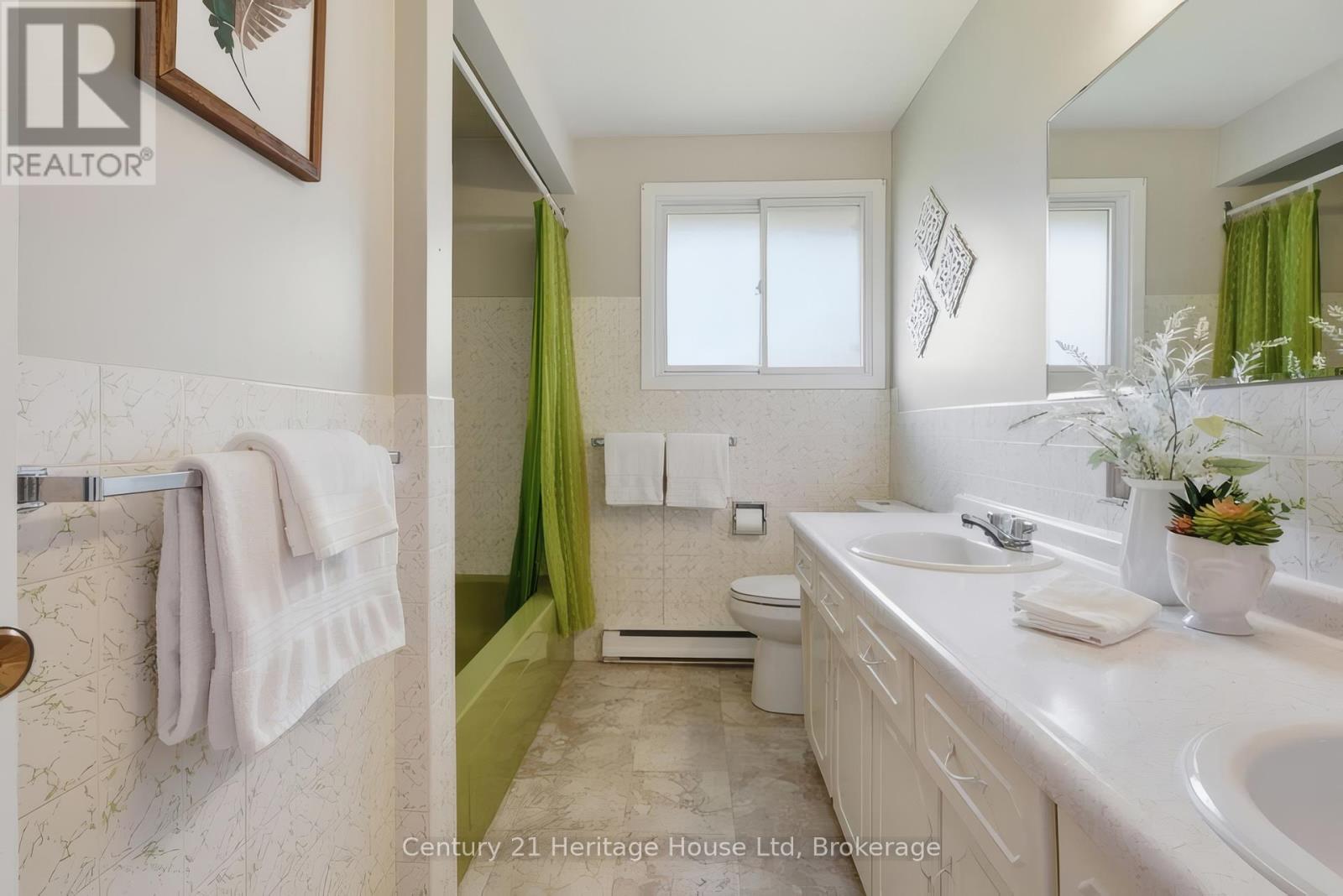49 Vanier Drive, Guelph, Ontario  N1G 2K9 - Photo 28 - X13144428