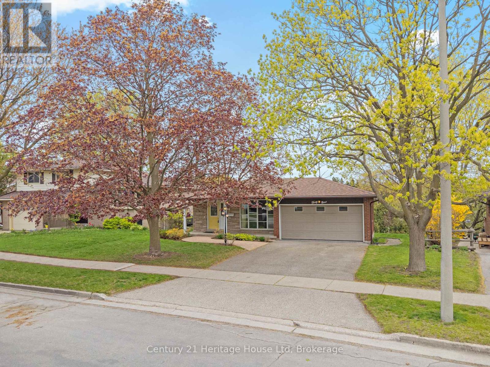 49 Vanier Drive, Guelph, Ontario  N1G 2K9 - Photo 6 - X13144428